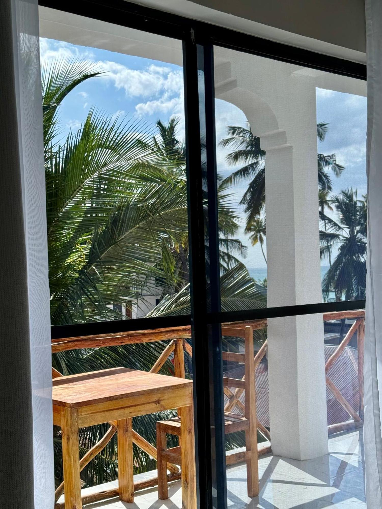 Rafiki Hotel Nungwi Beach Екстериор снимка